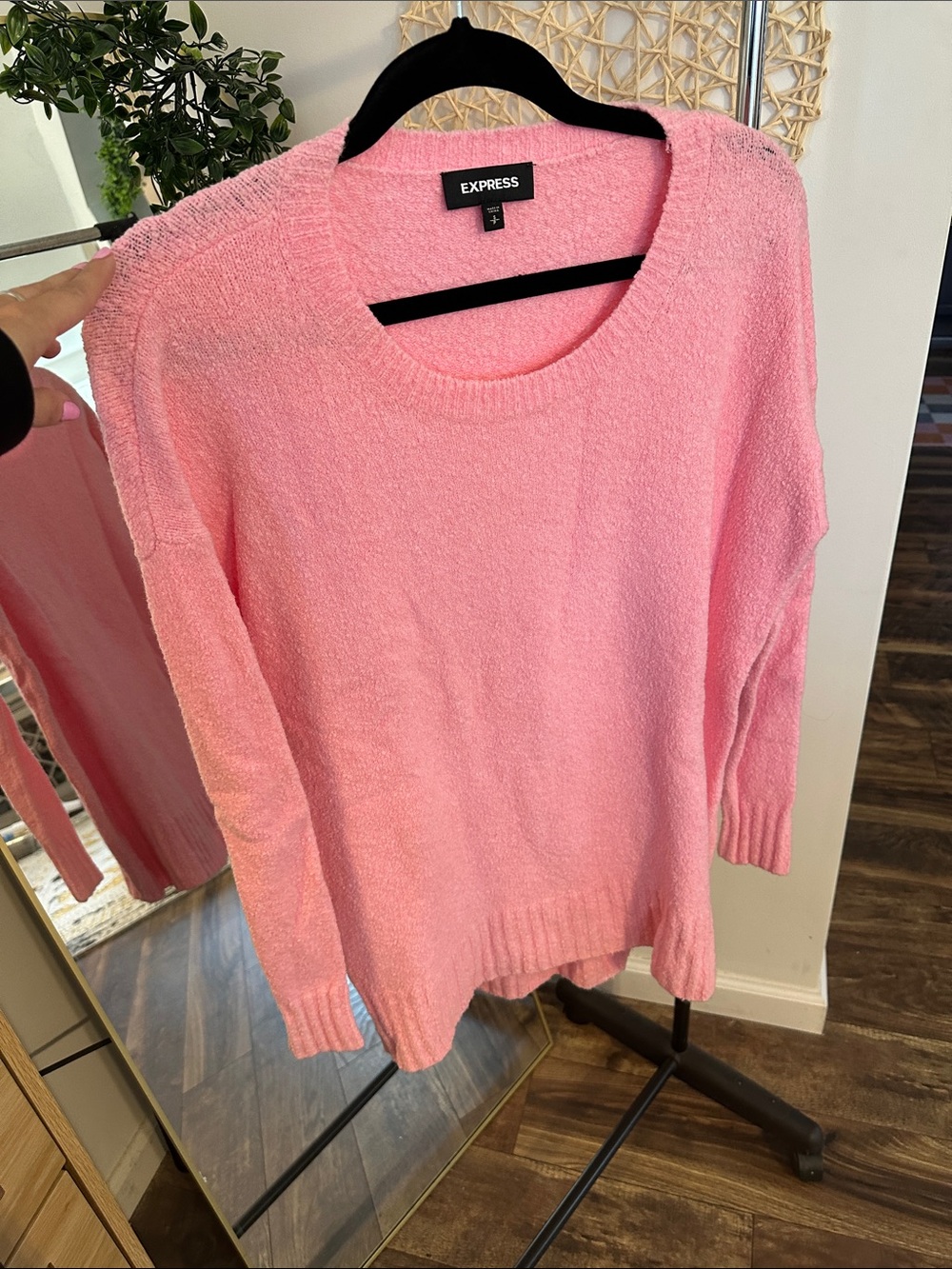 Express Light Pink Crewneck Sweater